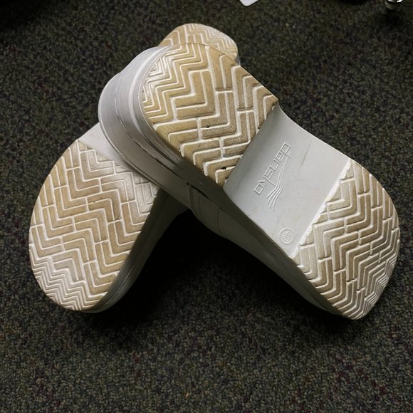 White Clog Monochrome Nursing / Mod Shoe Size 40 - Picture 2 of 8